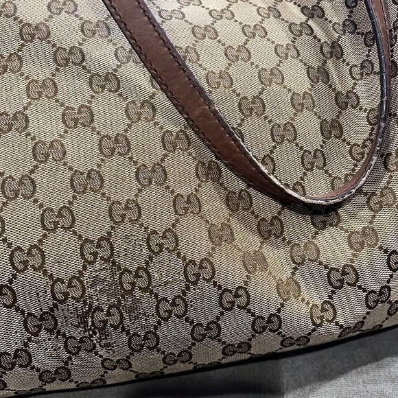 Gucci GG Monogram Tote Bag with interior wristlet bag - Picture 6 of 12